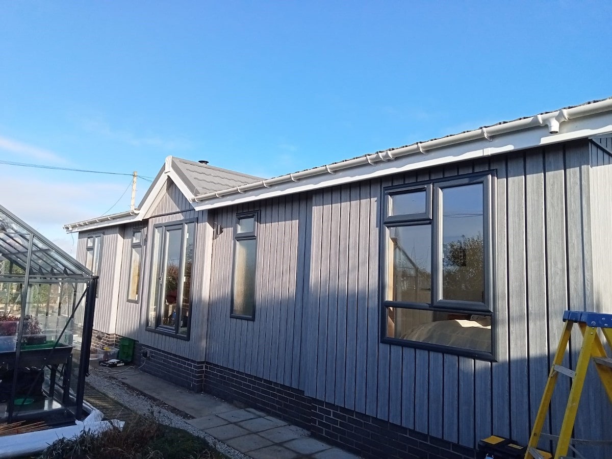 How Much Does It Cost to Clad a Park Home: Essential Pricing Guide